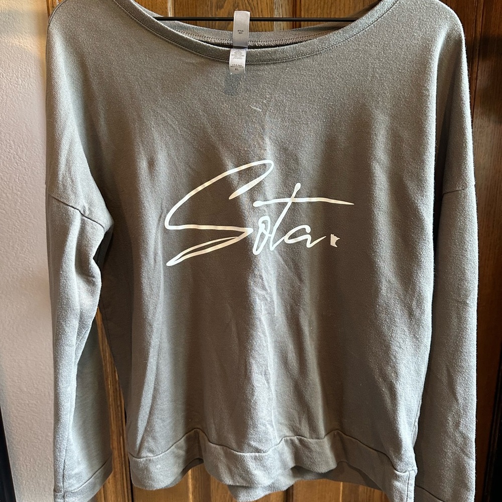Grey Minnesota sweatshirt